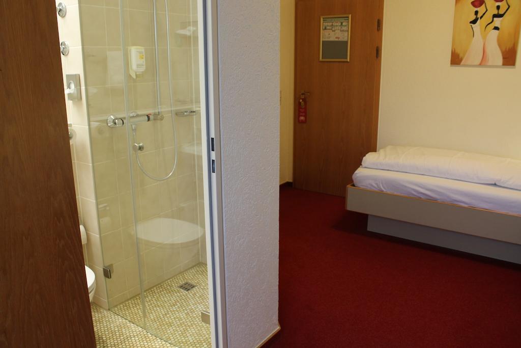Hotel Scholz Κόμπλεντς Εξωτερικό φωτογραφία